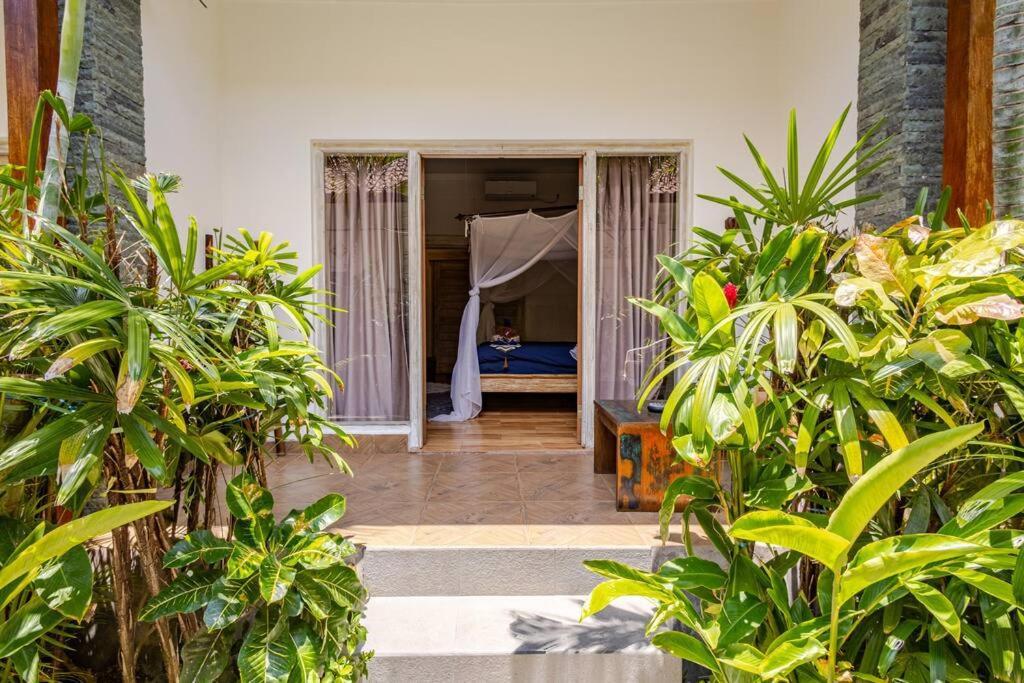 Kubu Guest House Seminyak Exterior foto