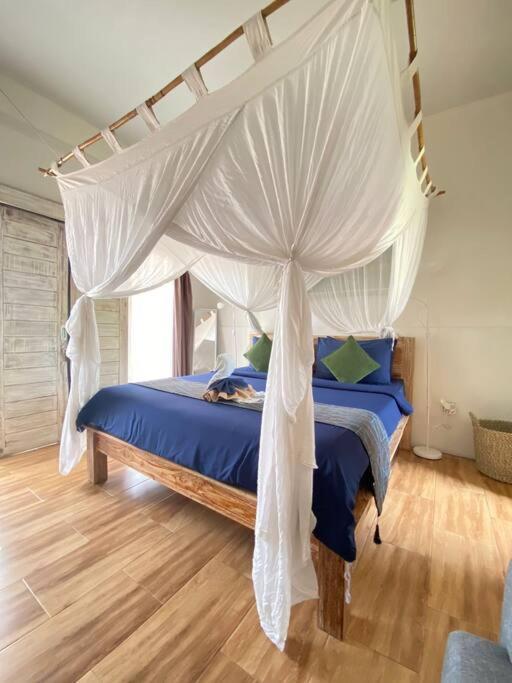 Kubu Guest House Seminyak Exterior foto