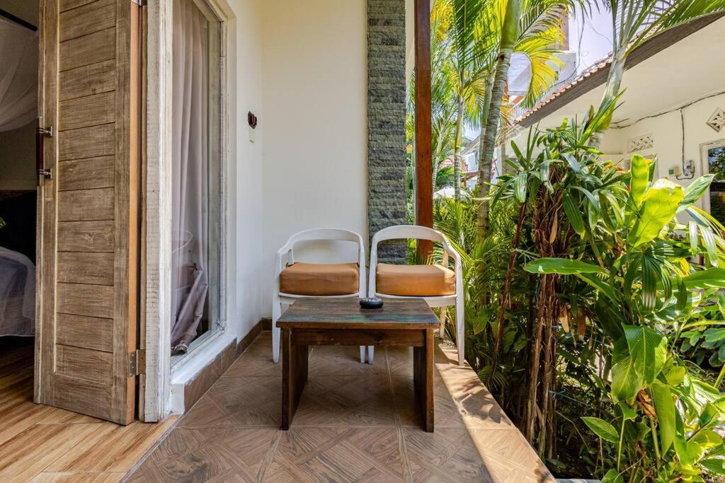 Kubu Guest House Seminyak Exterior foto